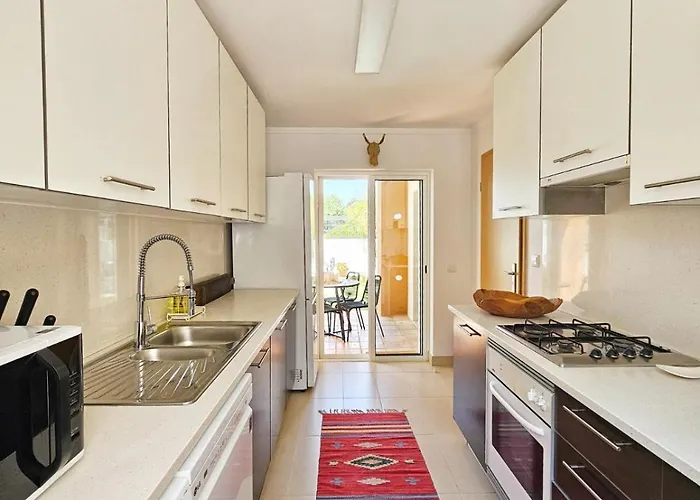 Tropical House In And Conceicao De *